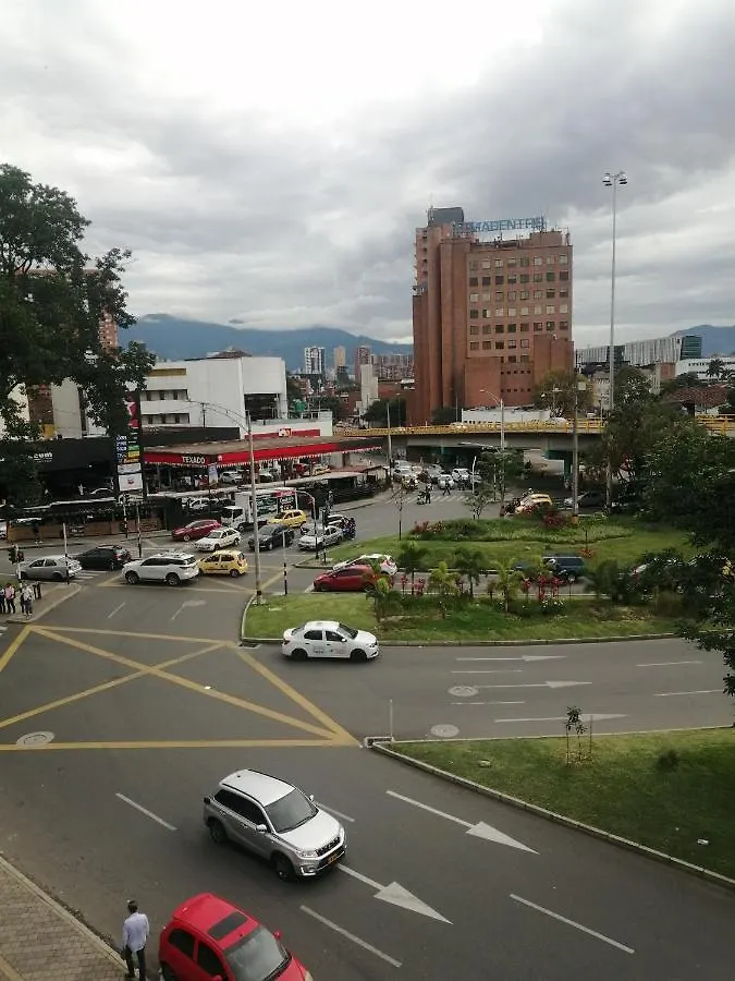 San Diego aparta estudios Medellín 0*,  Colombia